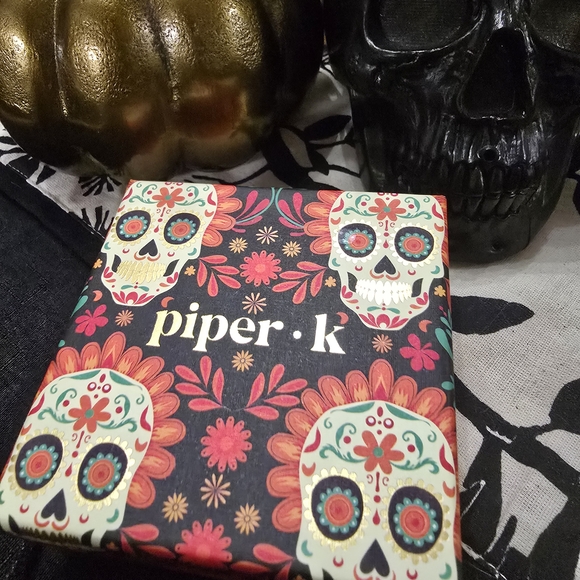 Piper + K Silver Crystal Ghost Earrings Halloween - Picture 4 of 4